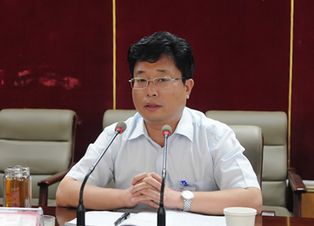 区长徐延杰出席会议并作重要讲话