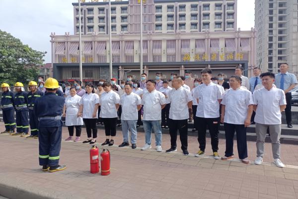 曙光街街道曙南社区联合海悦酒店开展消防安全演练活动
