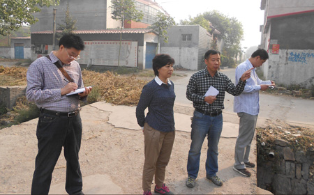 副区长石素月调研湛河支流污染源情况